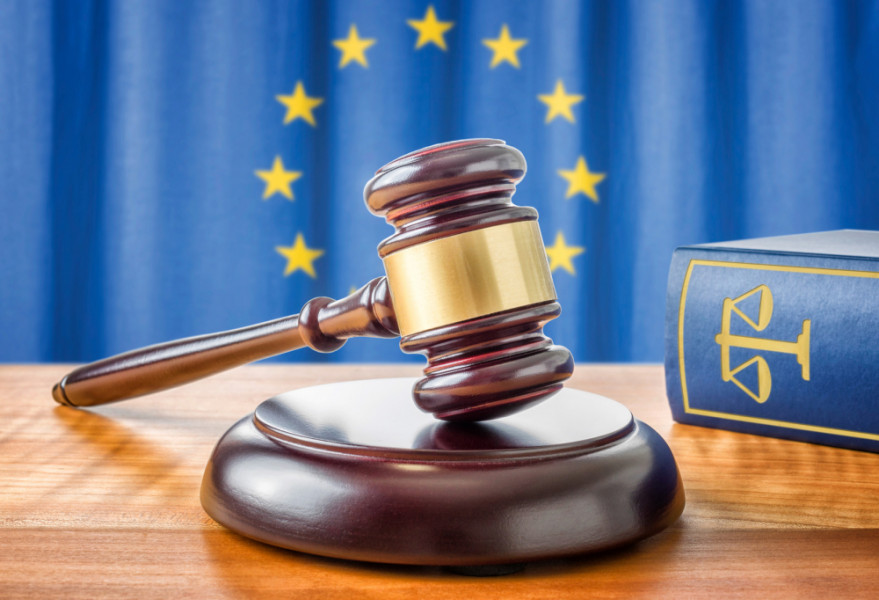 Usługi oferowane przez Facebook, Twitter oraz Google+ mają być zgodne z unijnym prawem konsumen