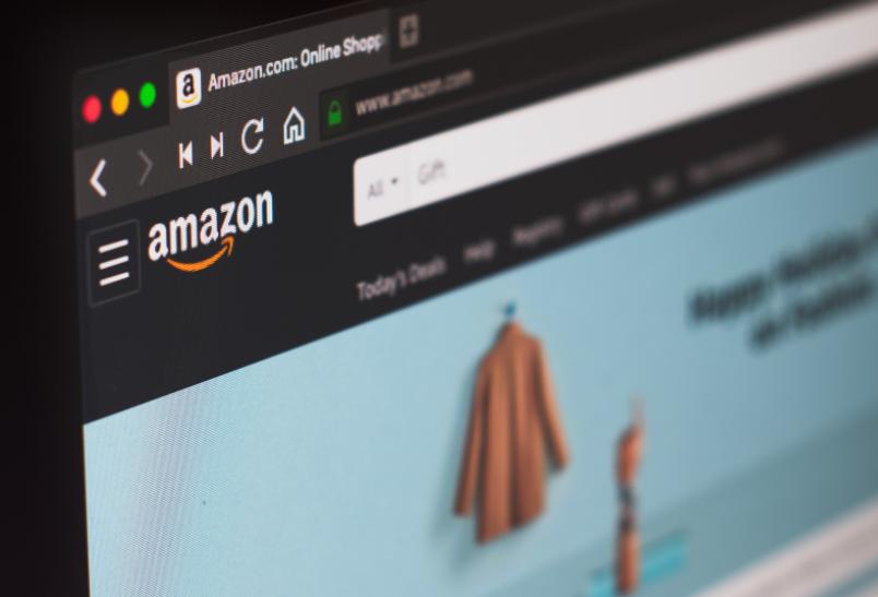 Jak Amazon chroni sprzedawców przed podróbkami?